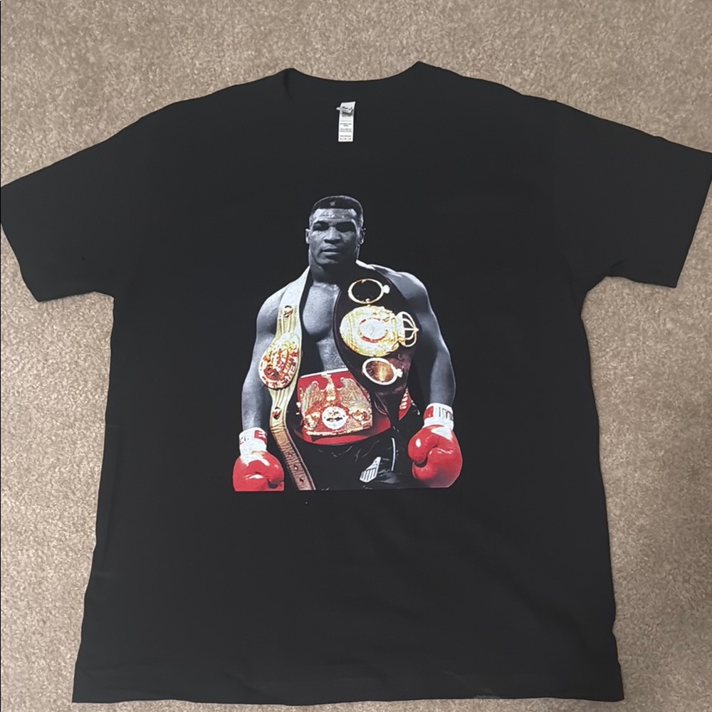 Mike Tyson “The Champ” Graphic Tee – Medium – New – Black